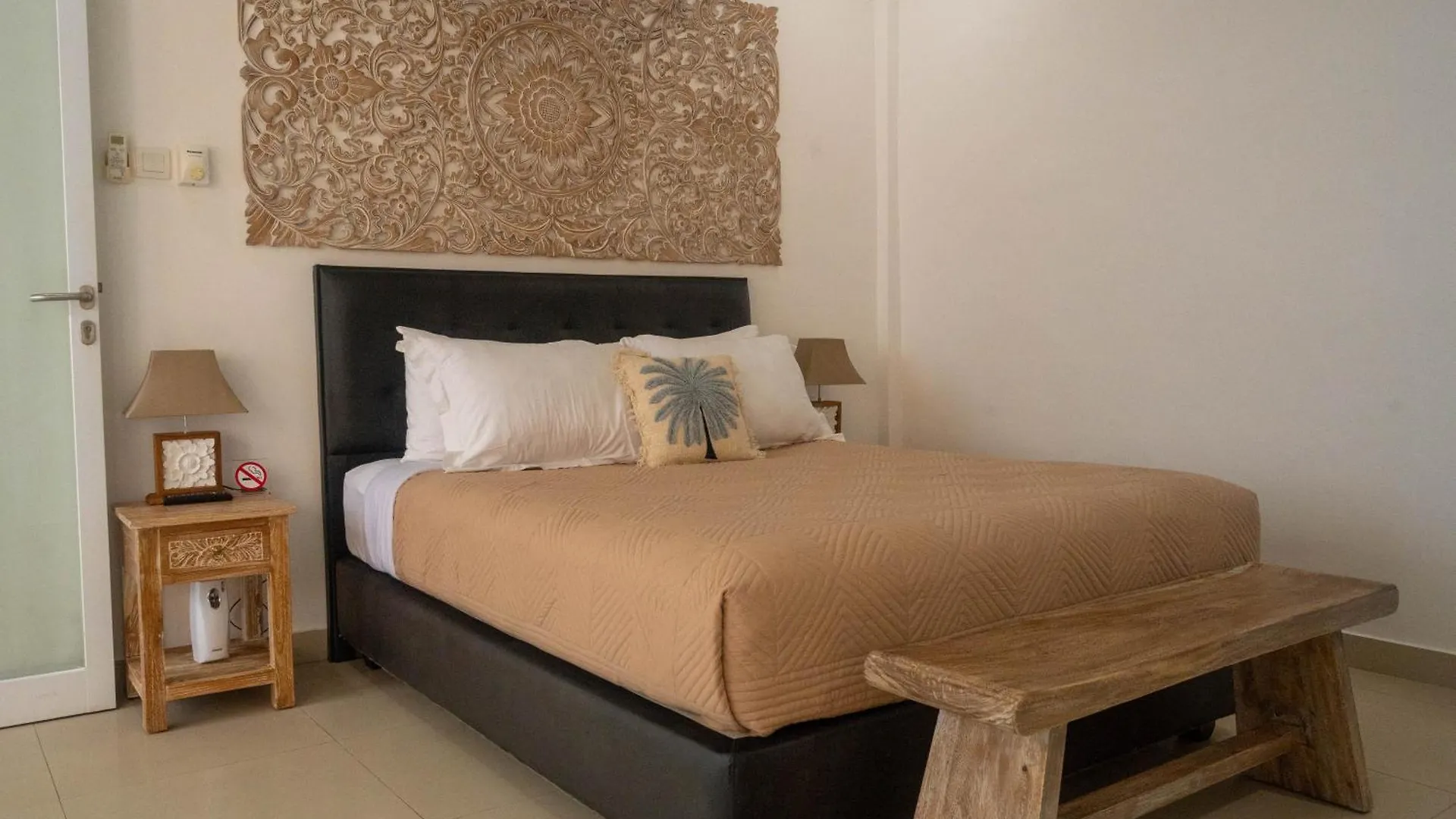 Villa Lestari Legian  Legian (Bali)